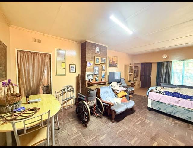3 BEDROOM HOUSE FOR SALE IN VANDERBIJLPARK CW 5